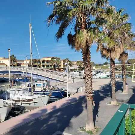 Le Quai401 Yourhosthelper