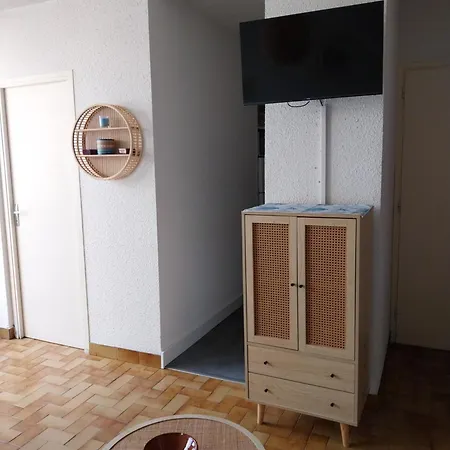 Le Quai401 Yourhosthelper Apartamento *